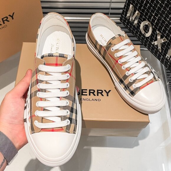 BURBERRY LARKHALL BEIGE CHECK CANVAS LOGO SNEAKERS - Picture 7 of 7